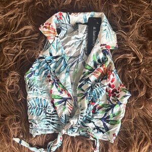 Tropical Plunge Top. Small. NWT.